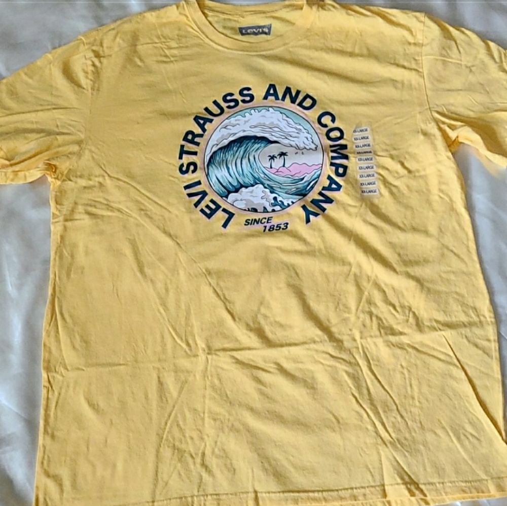 Levi's Cotton Tee - XL